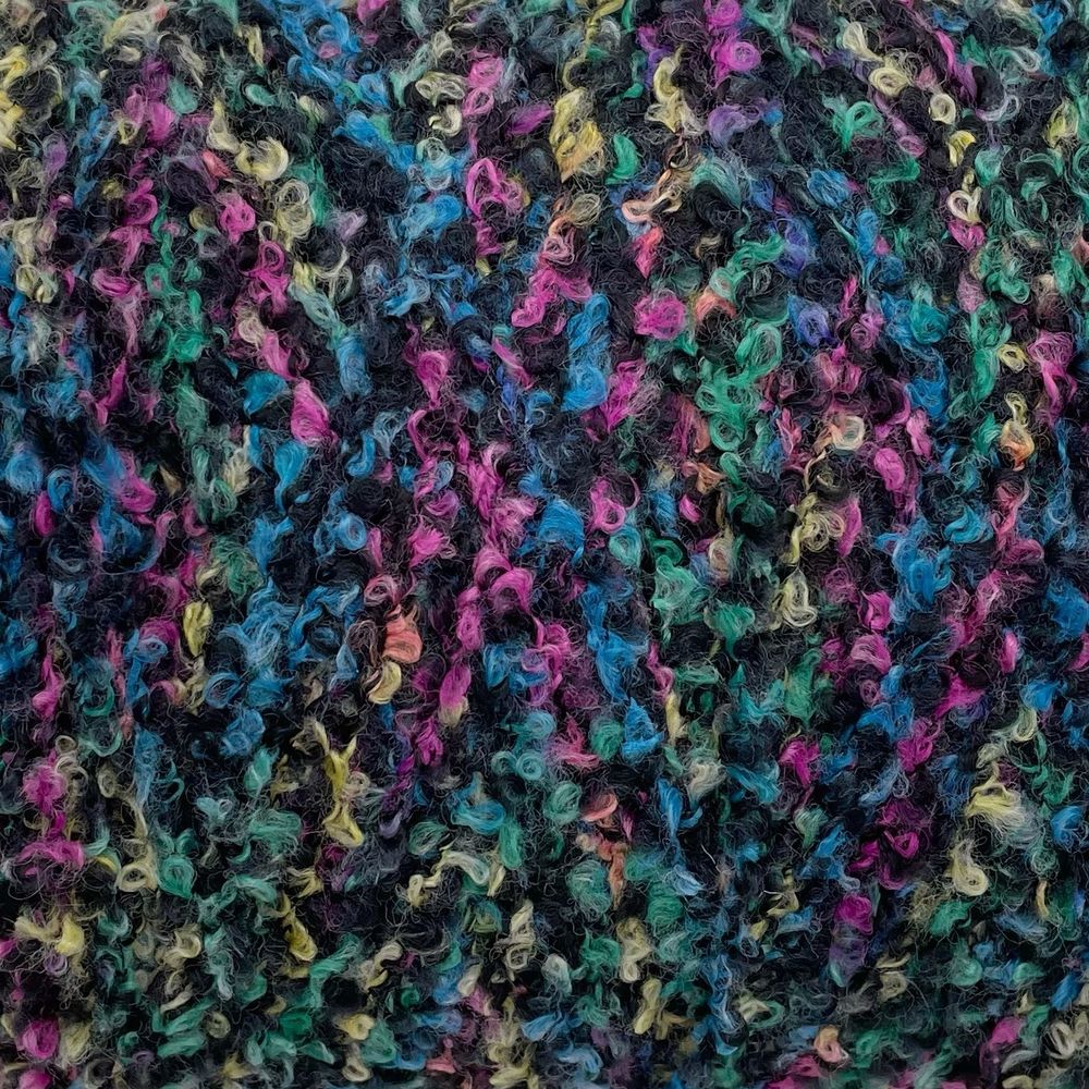 Букле Industria Italiana Filati S.P.A. 30% меринос 12% полиамид 53% полиакрил