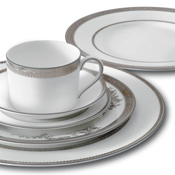 Wedgwood Тарелка глубокая Vera Wang Lace Platinum 23 см