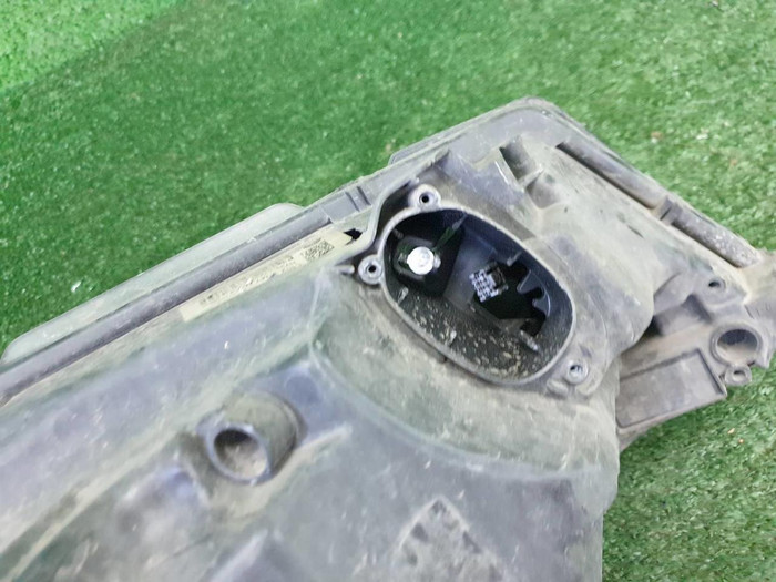 Фара левая Land-Rover Discovery 5 (2016-2021) LED