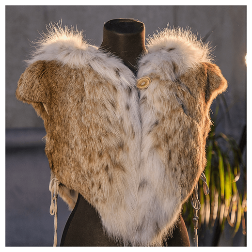 Жилет из меха рыси «Рысяйка косматая»