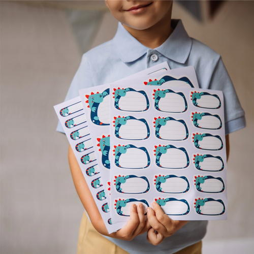 Наклейки для школьных принадлежностей. Динозавр