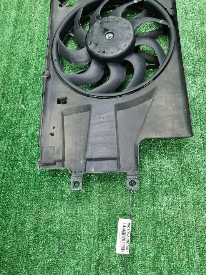 Диффузор с вентилятором Lada Granta (2011-н.в.)