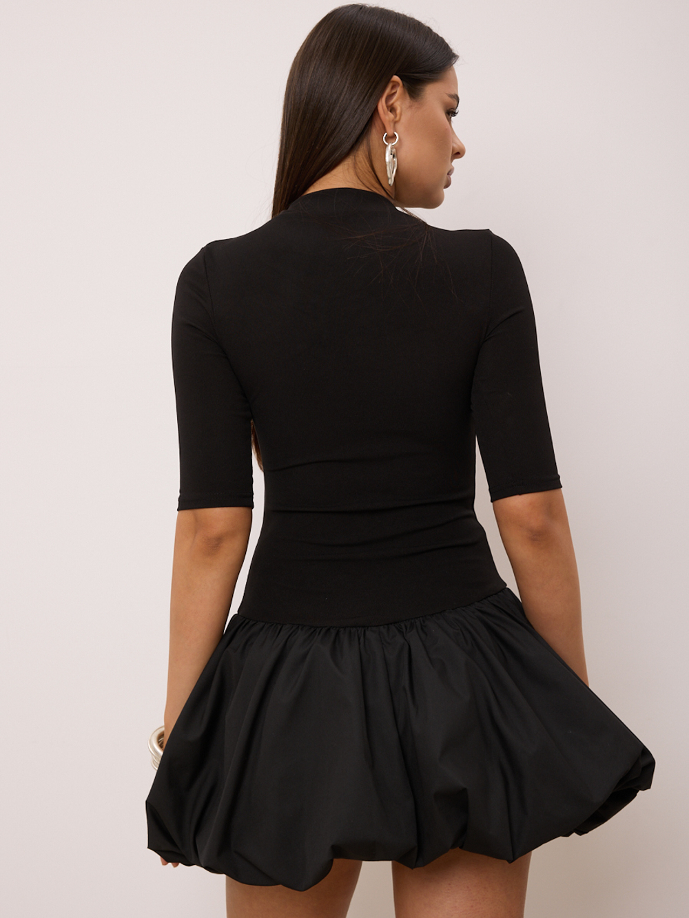 Вечернее мини платье баллон праздничное