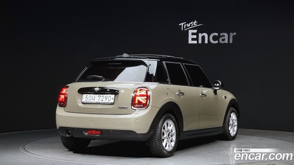 Mini Cooper 5 даерей HIGH (08.2019)