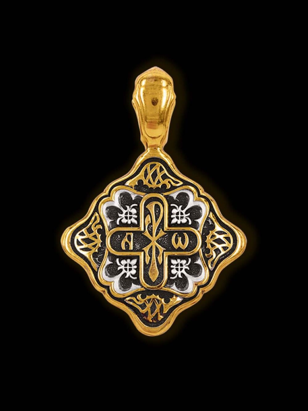 Хризма. Нательная икона серебряная с позолотой.