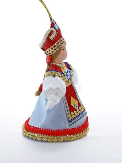 Кукла-подвеска в русском костюме