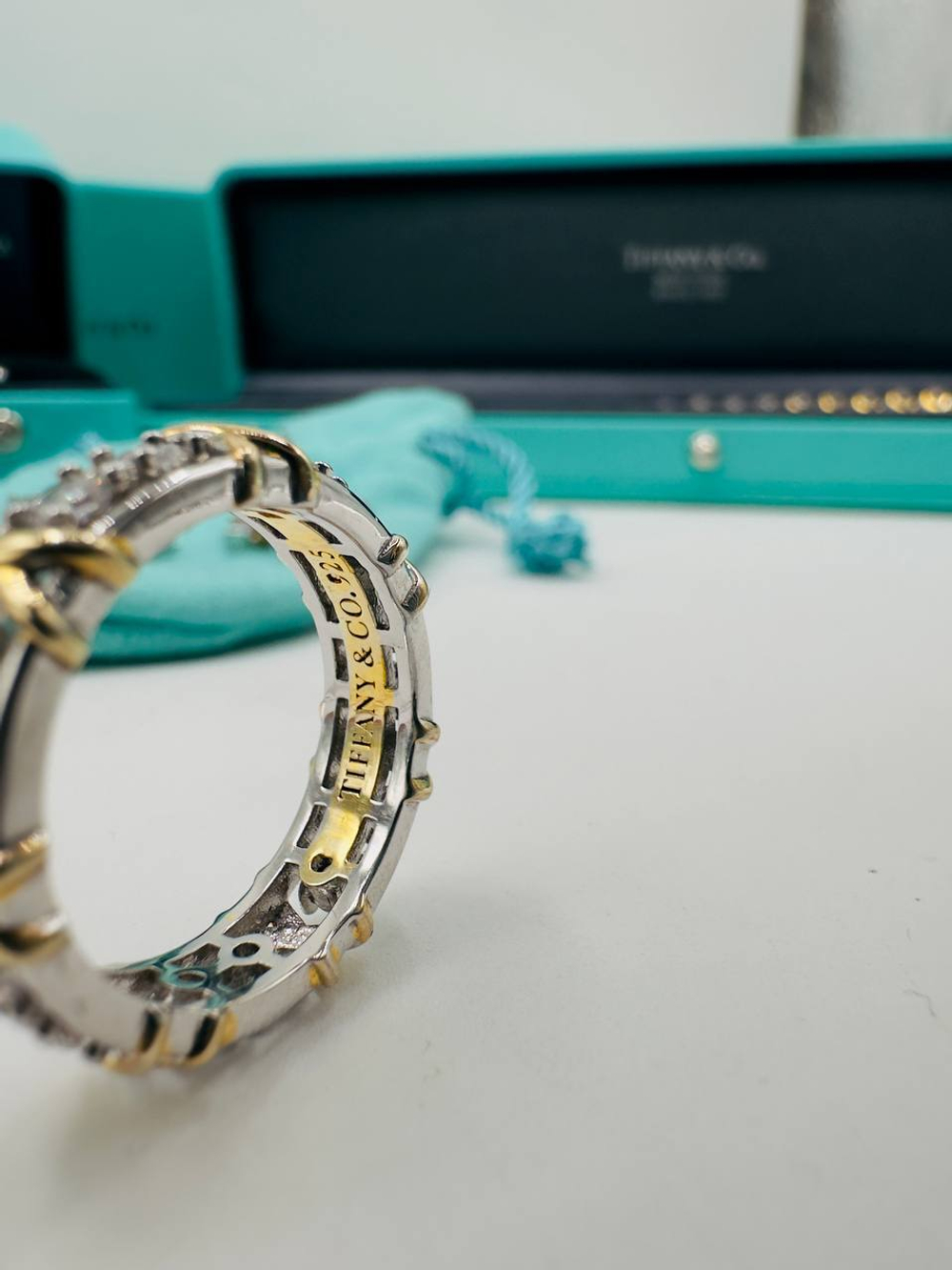 Кольцо Tiffany & Co.