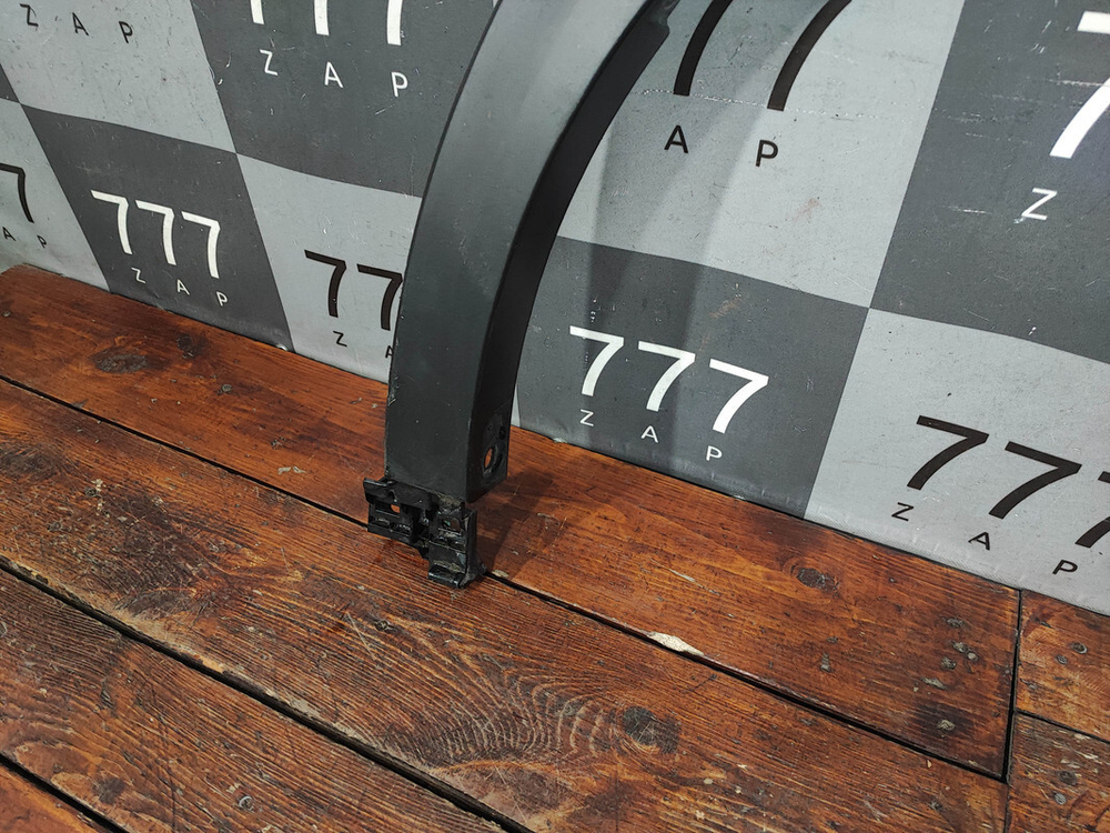 Накладка крыла переднего правого Mazda CX-5 2 (KF) 17-нв Б/У Оригинал KB7W51W21