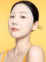 Celimax Осветляющая ампульная маска с ниацинамидом Pore + Dark Spot Brightening Serum Mask 27 мл