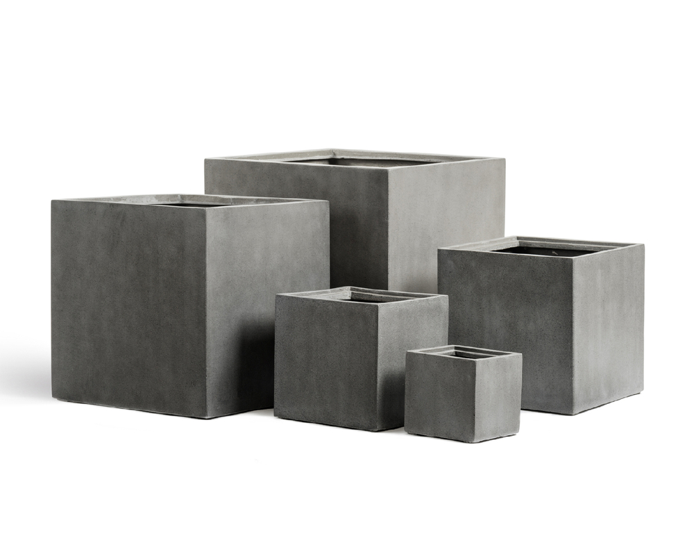 хххКашпо TREEZ Effectory Beton Куб Тёмно-серый бетон 30х30х30 см (без технич.кашпо) 41.3317-02-005-GR/XL-30