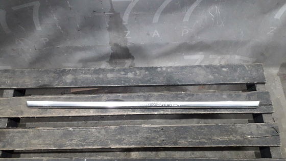 Молдинг двери задней Mercedes S (X222) Maybach 13-20 Б/У Оригинал A2226901380