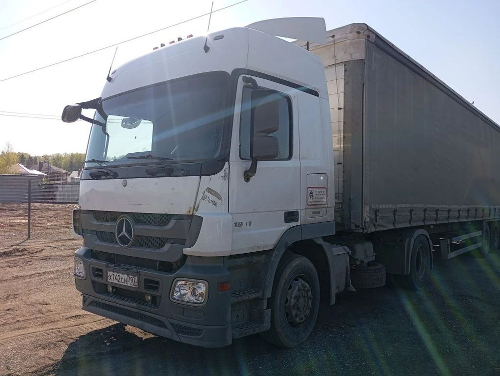 Mercedes-Benz ACTROS 4x2 Седельный тягач 1841 LS (Дизельный, 12 л, 408 л.с., АТ)