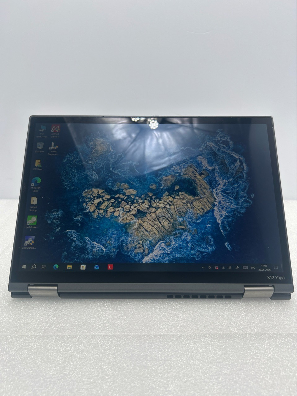 Ноутбук Lenovo ThinkPad X13 Yoga Gen 2 (20W9S08100) 13.3"/Intel Core i5-1135G7/RAM 16 GB/SSD 512 GB/Intel Iris Xe Graphics/1920*1080 (Touch)/IPS/Windows 10/Подсветка - кл: LED/черный. Состояние: Уценка/царапины на матрице/B1