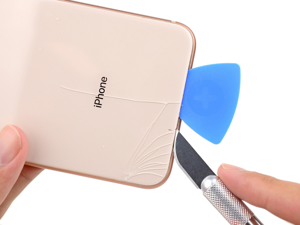 Замена задней крышки (стекла) iPhone 8 Plus