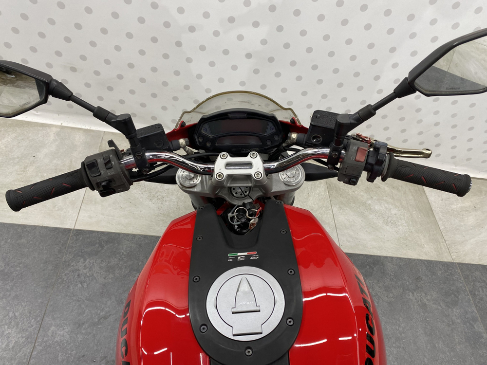Ducati Monster 696 , 2013