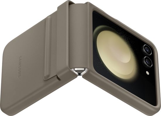 Чехол Samsung Flap Eco-Leather Case Z Flip5 кремовый