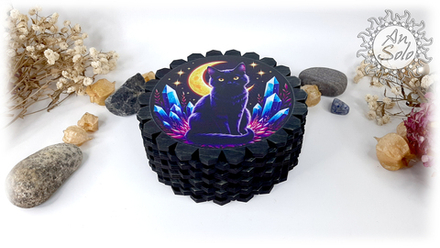 Большая деревянная шкатулка "Хранительница магии"