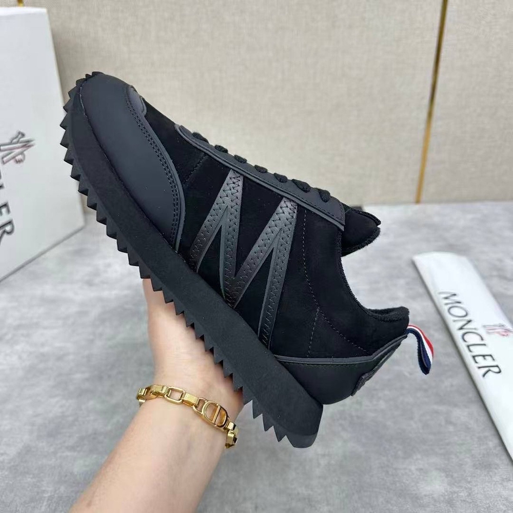 Кроссовки Moncler