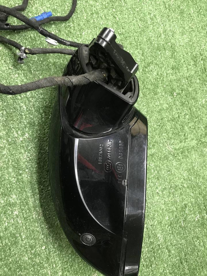 Зеркало правое Audi A8 4 D5 (2017-н.в.) 14 конт.