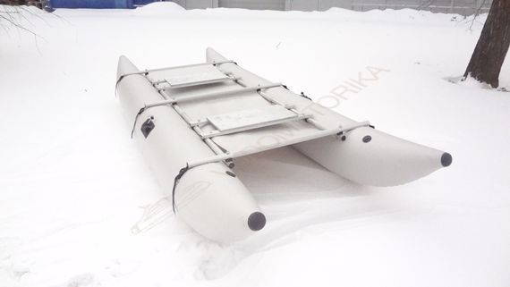 Катамаран рыбака "Дельта 380"