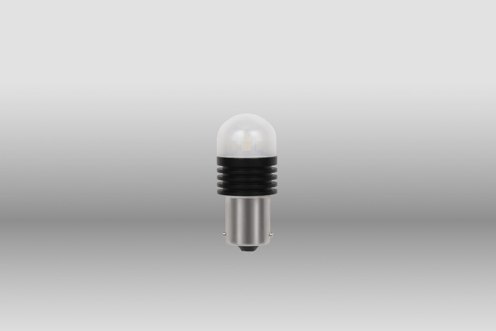Лампа светодиодная 12V 21W металлический цоколь 1-конт. супербелый 6 SMD 2 шт. блистер Маяк