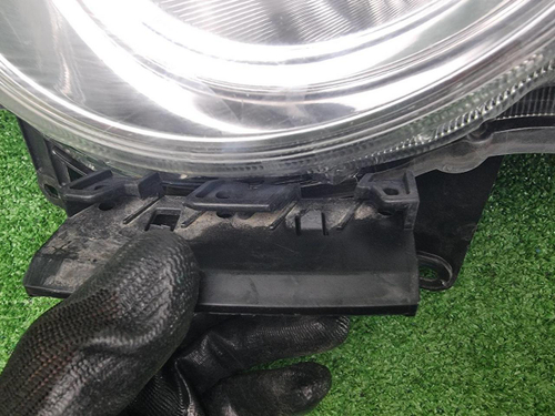 Фара левая Nissan X-Trail Т31 (2010-2015) ксенон