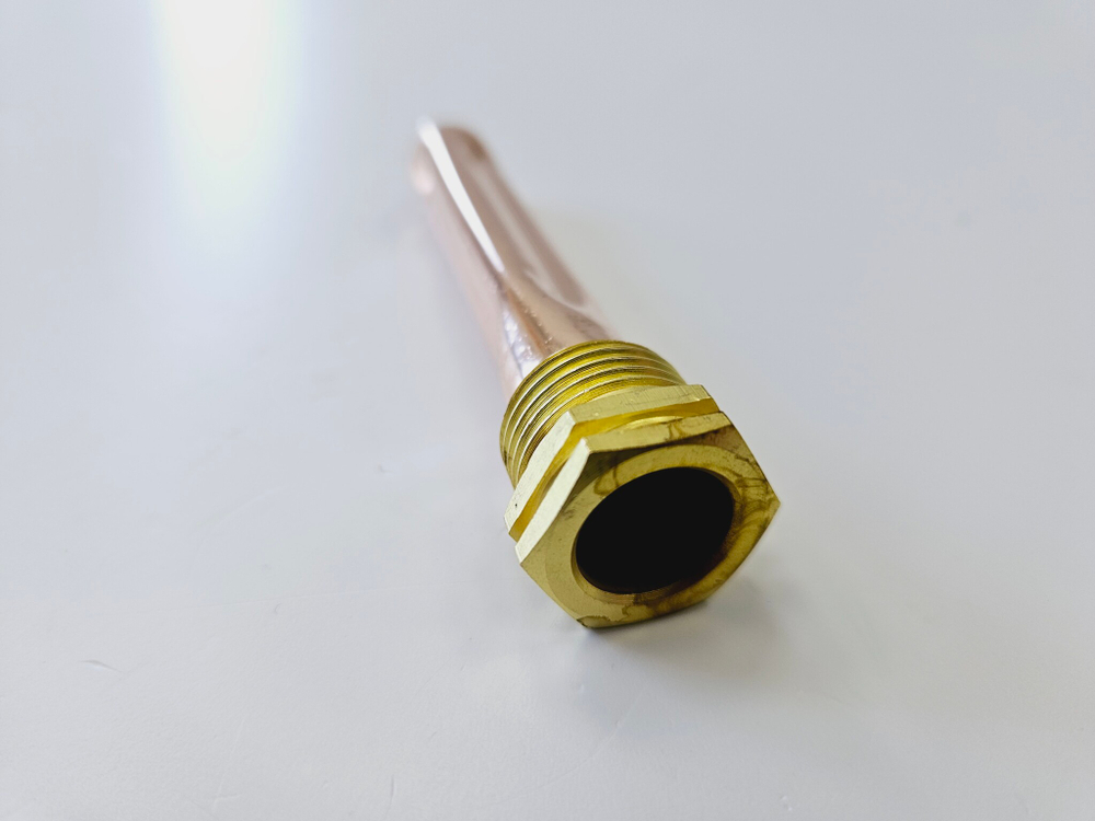 Медный котловой стакан с тремя пазами (наружная резьба 1/2") L=108мм