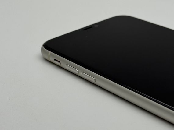iPhone 11 128gb White