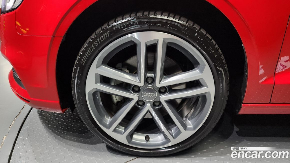 Audi New A3 40 TFSI (08.2020)