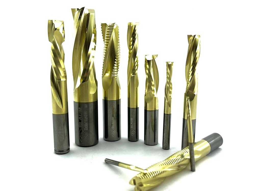 HM спиральная фреза D.16x105x150 Z=3 RH negative