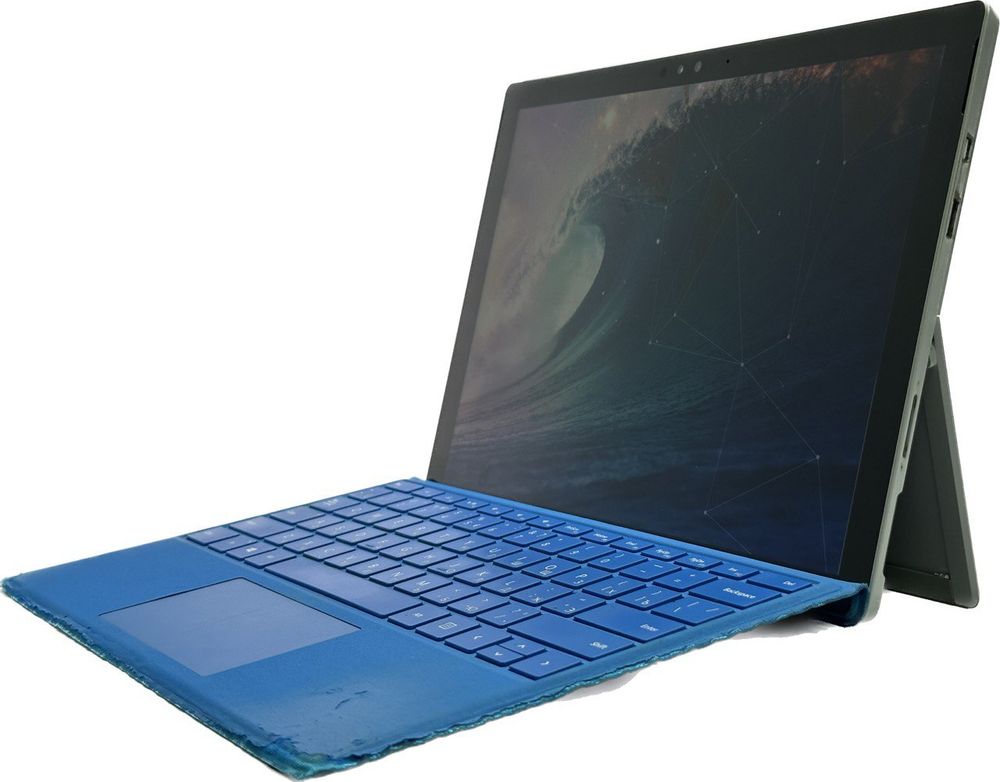 12.3" Уценённый ноутбук Microsoft Surface Pro 3 (2736x1824, Intel Core i7-4650U, RAM 8ГБ, SSD 256ГБ, Intel Graphics 5000, Win 10Pro)