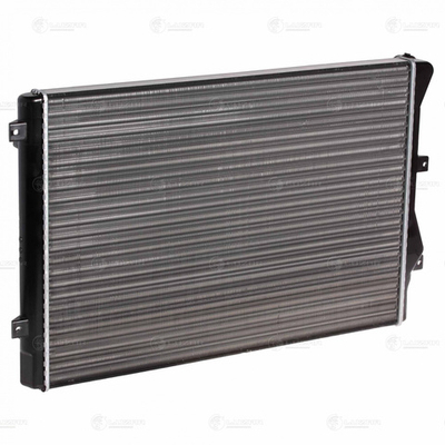 LRc 1811J -  Радиатор охлаждения для а/м Skoda Superb (08-)/Passat B6 (05-)/Golf V (03-)/Golf VI (08-) 1.4T/1.8T/2.0T