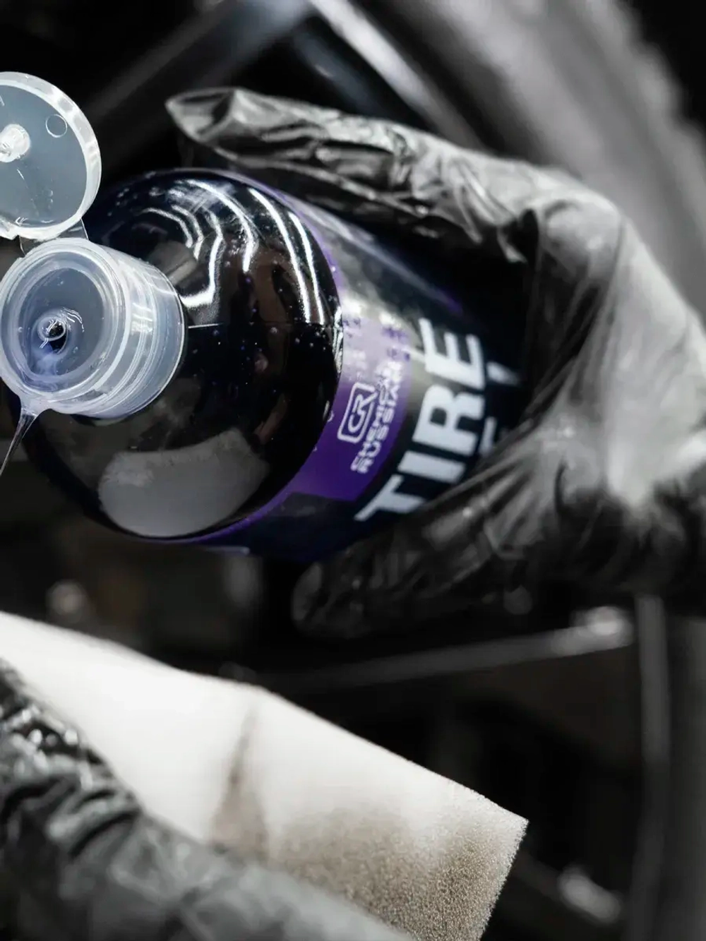 Chemical Russian Tire Gel - Гель-кондиционер для шин, 500 мл