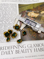 Пуговицы бронза с чернением с изумрудным стразом