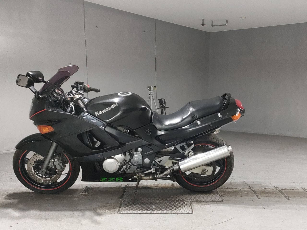 Kawasaki ZZ-R400 2001