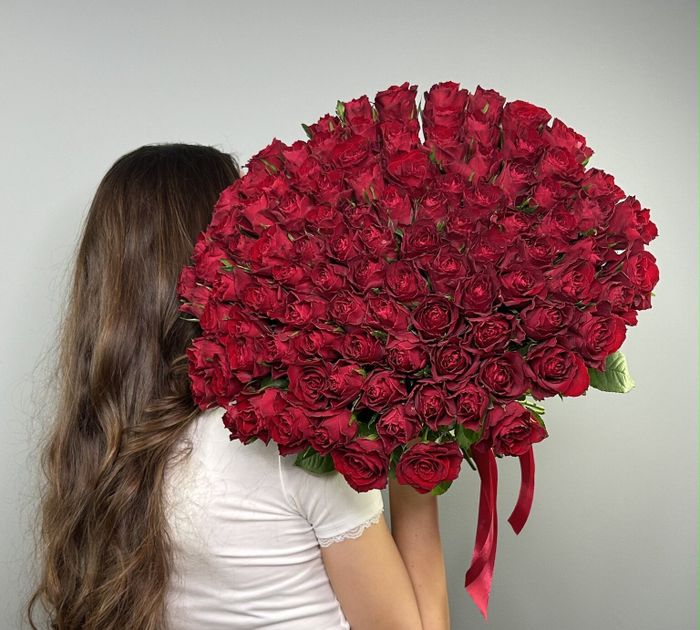 Букет роз Мадам Рэд 40см (под ленту)*