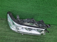 Битая Фара правая Land Cruiser 200 (15-21) LED