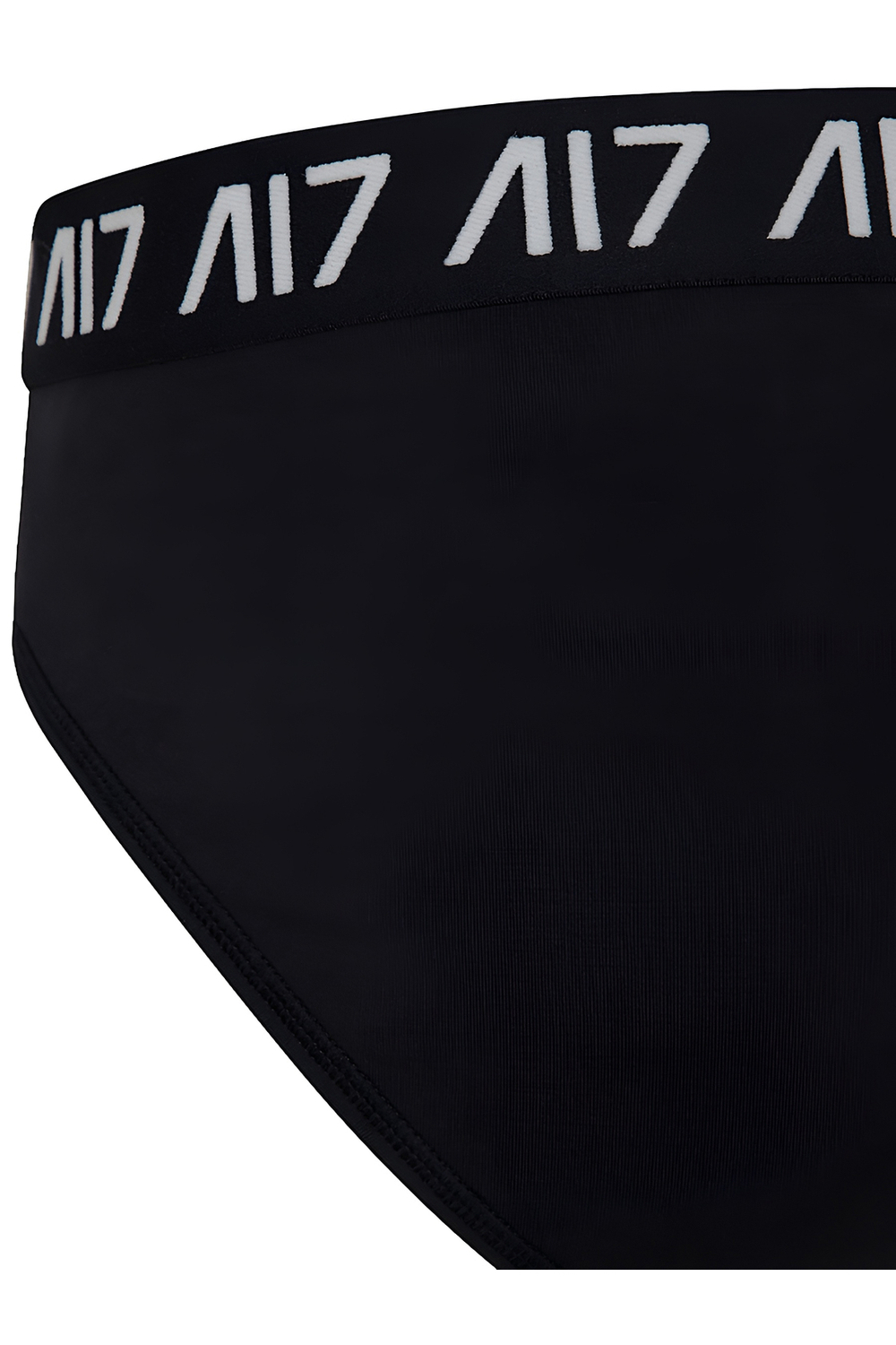 Брифы черные и белые