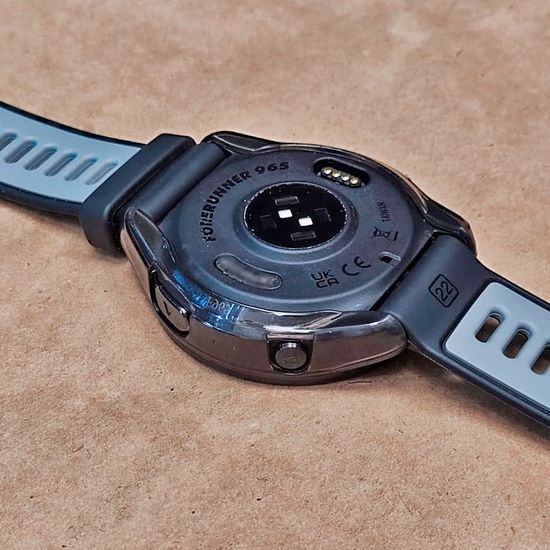 Чехол бампер для Garmin Forerunner 965 (Черный)