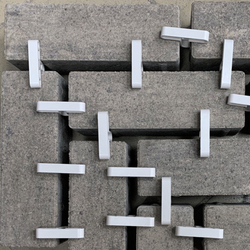 Крестик для швов Т-образный 10 мм