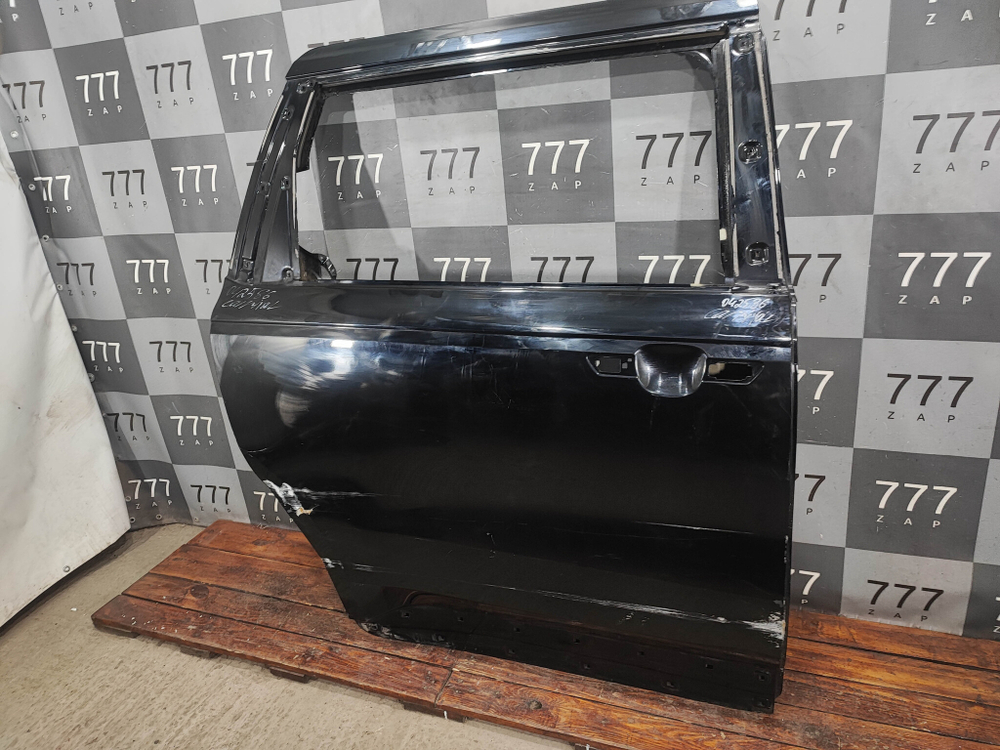Дверь задняя правая Kia Carnival 4 (KA4) 20-нв Б/У Оригинал 77004R0000
