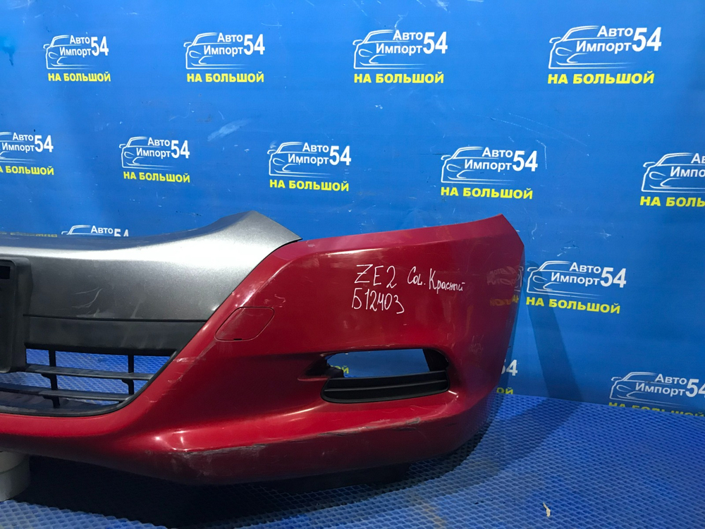 Бампер передний Honda INSIGHT 2009-2011