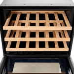 Встраиваемый винный холодильник Vard WCI4SSTB