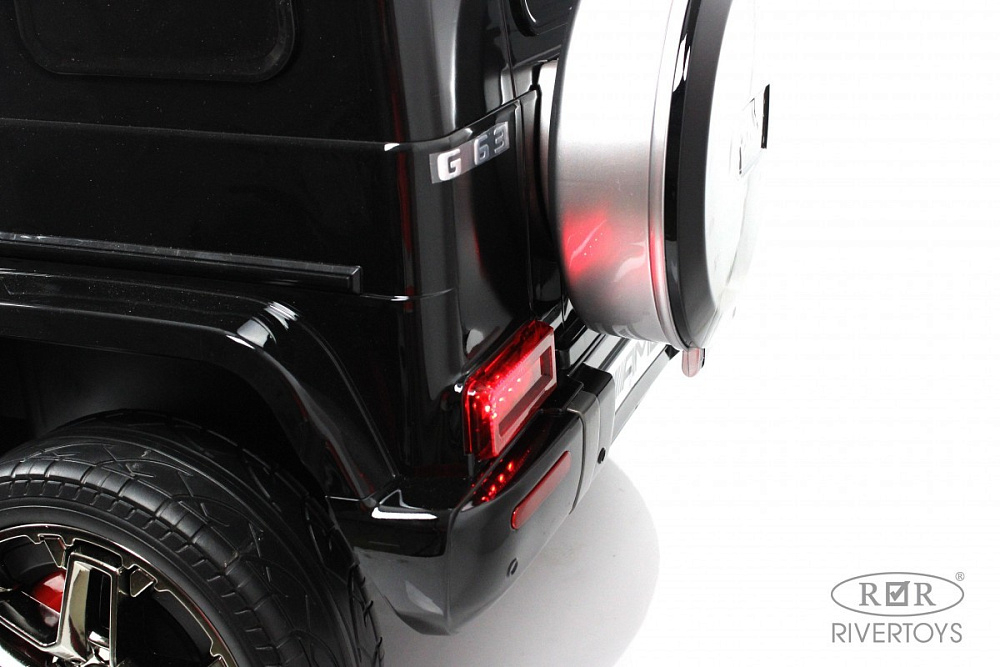 Детский электромобиль RiverToys Mercedes-AMG G63 G111GG, 24V черный