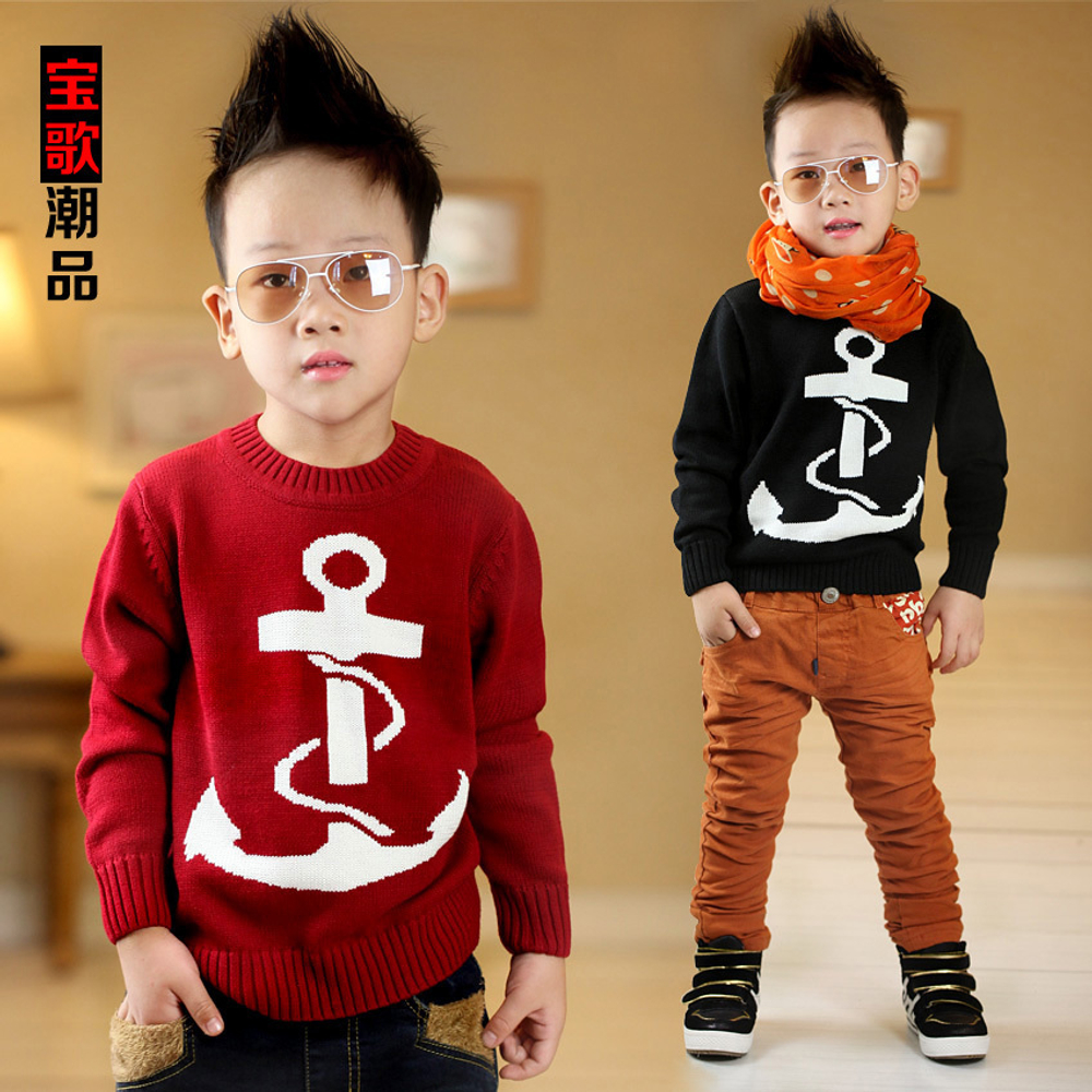 Джемпер с контрастным графическим рисунком в виде якоря