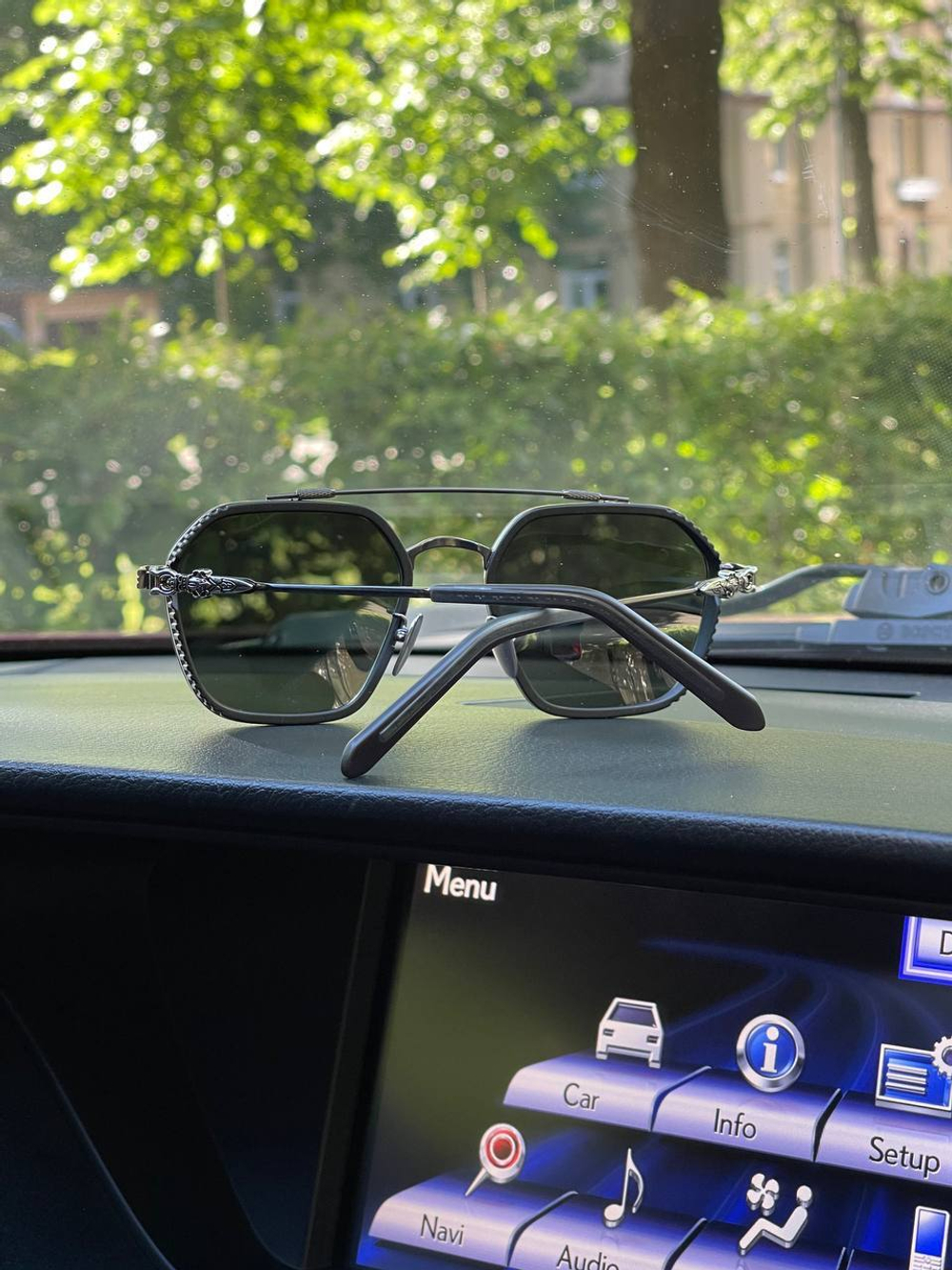 Солнцезащитные очки Chrome Hearts