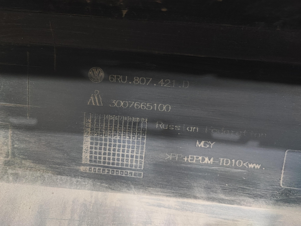Бампер задний Volkswagen Polo 5 Sedan 15-20 Б/У Оригинал 6RU807421D