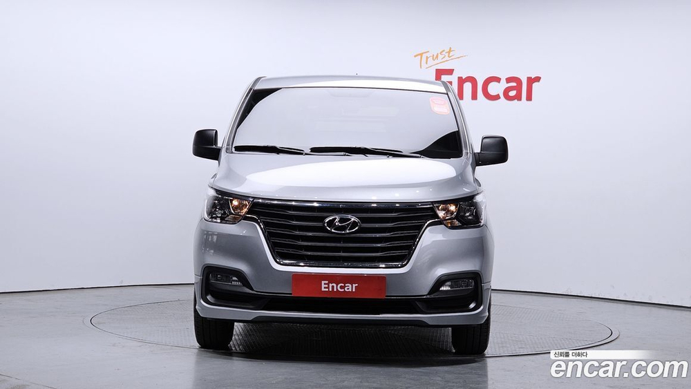 Hyundai The New Grand Starex Van 5인승 (04.2020)