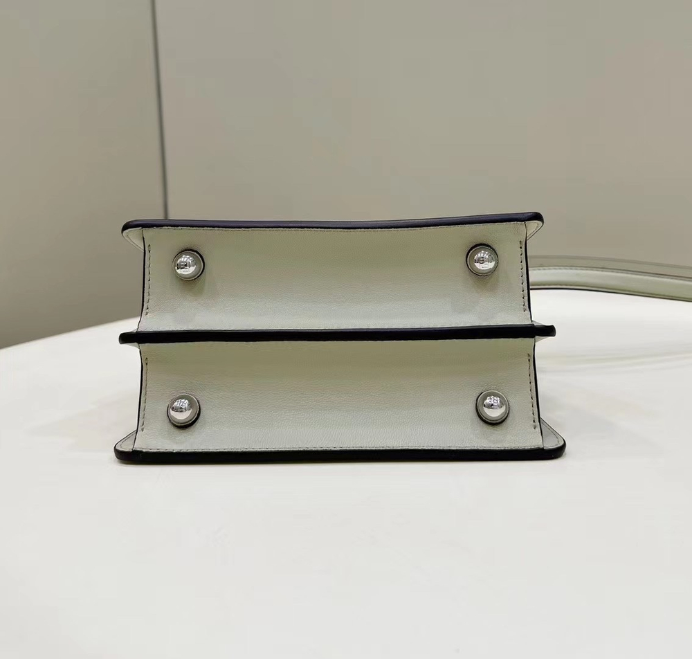 Fendi Peekaboo ISeeU Petite 20 cm