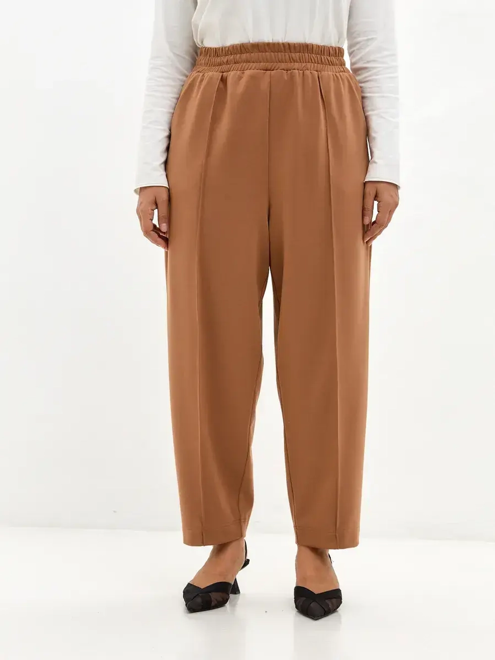 Брюки бананы со стрелками